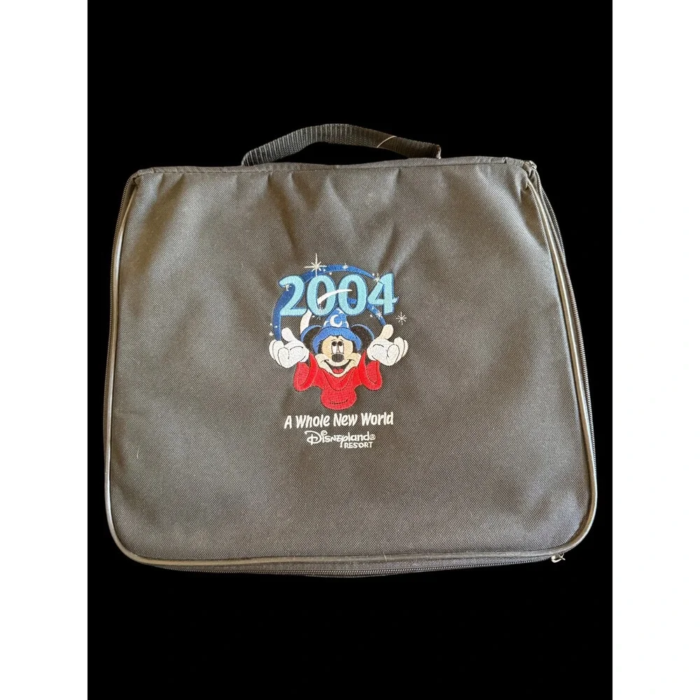 Disneyland Resort 2004 Sorcerer Mickey Pin Trading Bag A Whole New World Black